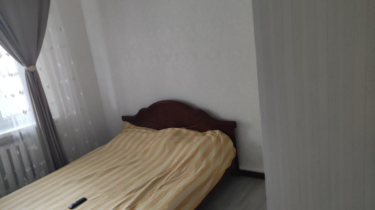 Хостел На Барахолки Almaty Eksteriør billede