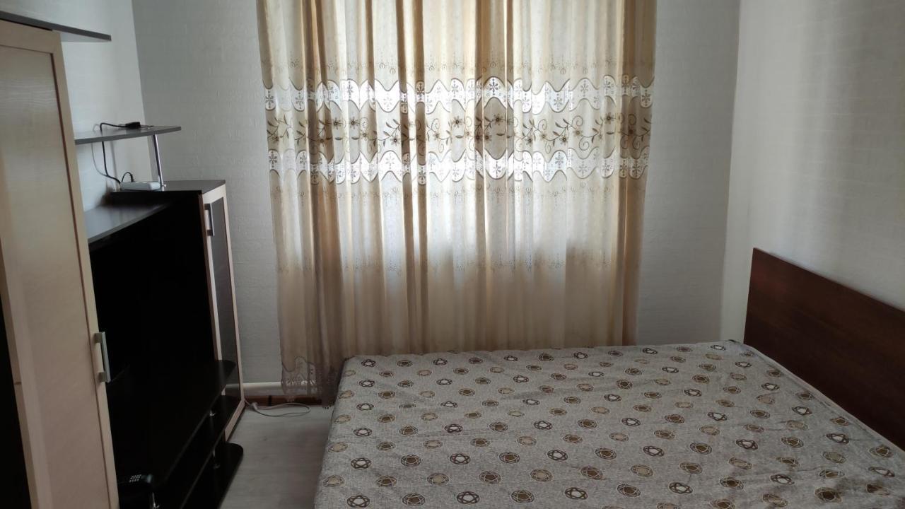 Хостел На Барахолки Almaty Eksteriør billede